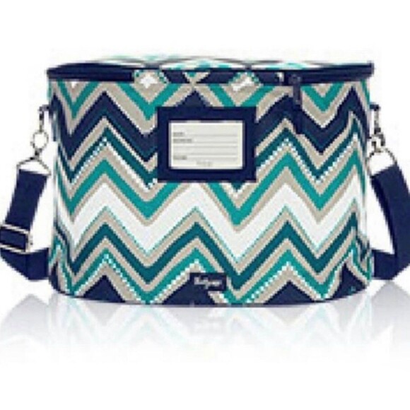 Thirty One Family Fun Adjustable Strap Thermal Tote Bag In Dotty Chevron - Picture 1 of 8